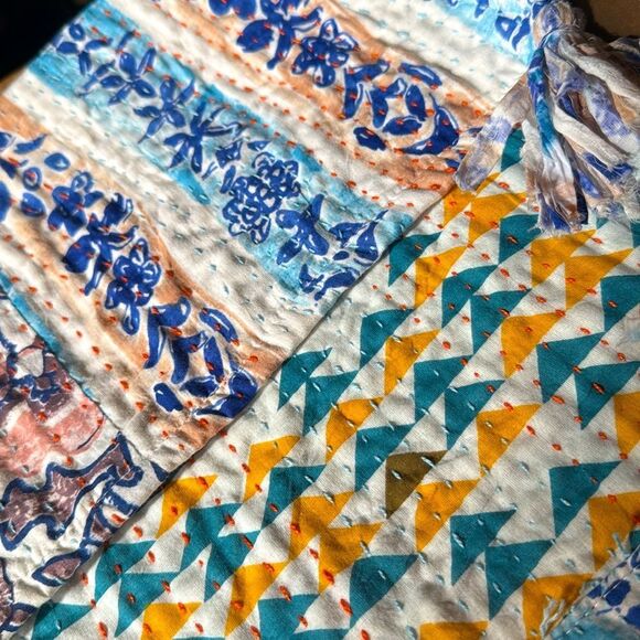 NWOT RARE Anthropologie Upcycled Heritage Placemats-Set of 2-1Blue & 1 Red - Picture 10 of 16